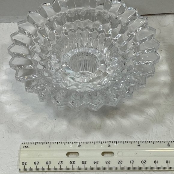 PartyLite Glass Cut Radiance Candle Holder Fits 1"-3" Round Candles 5"x2.25" - Picture 6 of 11